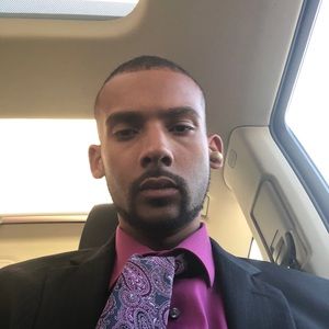 Meet your Posher, Cyril